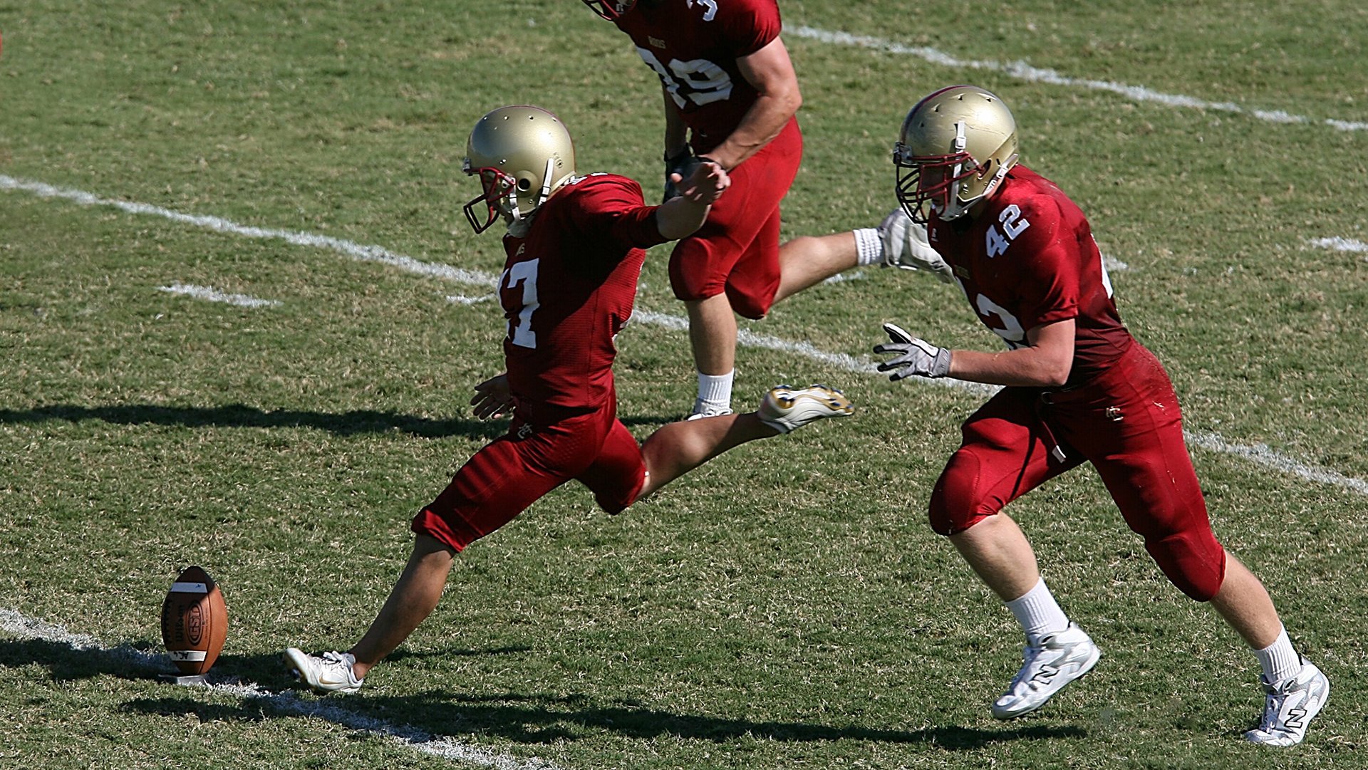 法国阿尔卑斯山地区、美国盐湖城分别获得2030年和2034年冬奥会主办权，沙特获得2034年足球世界杯主办权。